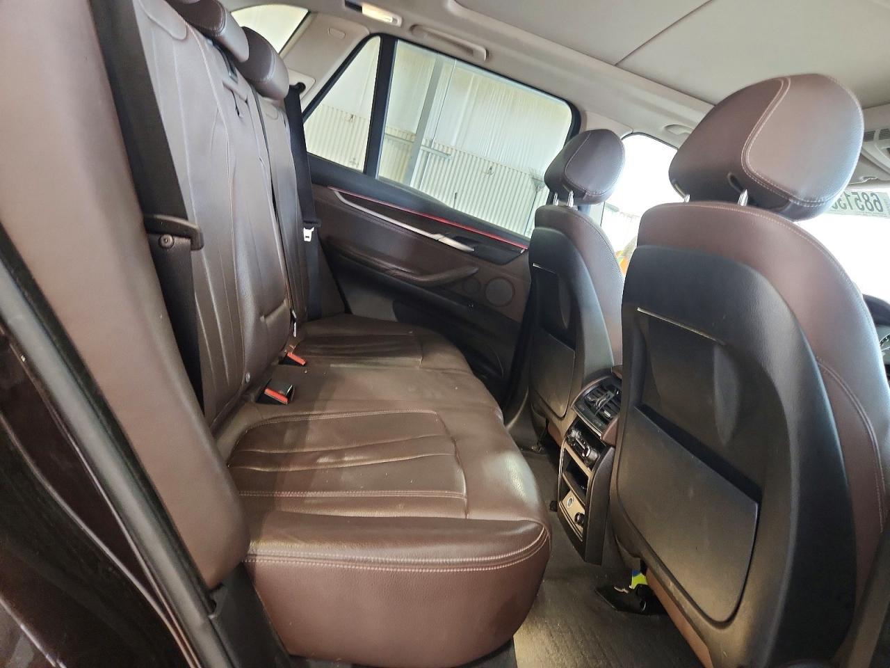 2016 BMW X5 xDrive35I - zdjęcie 11