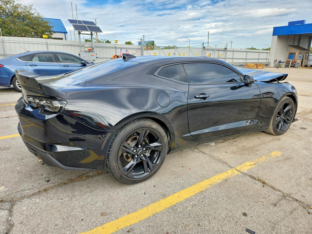2022 Chevrolet Camaro Lt1 - zdjęcie 3