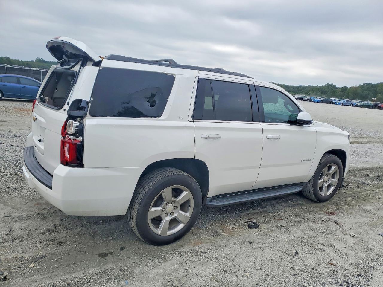 2018 Chevrolet Tahoe K1500 Lt - zdjęcie 3