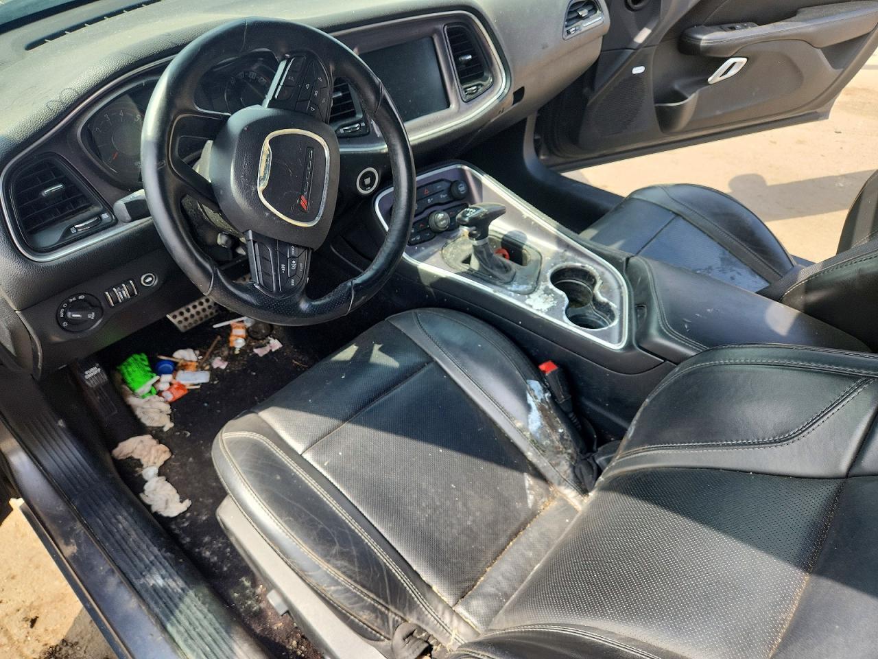 2016 Dodge Challenger R - zdjęcie 8