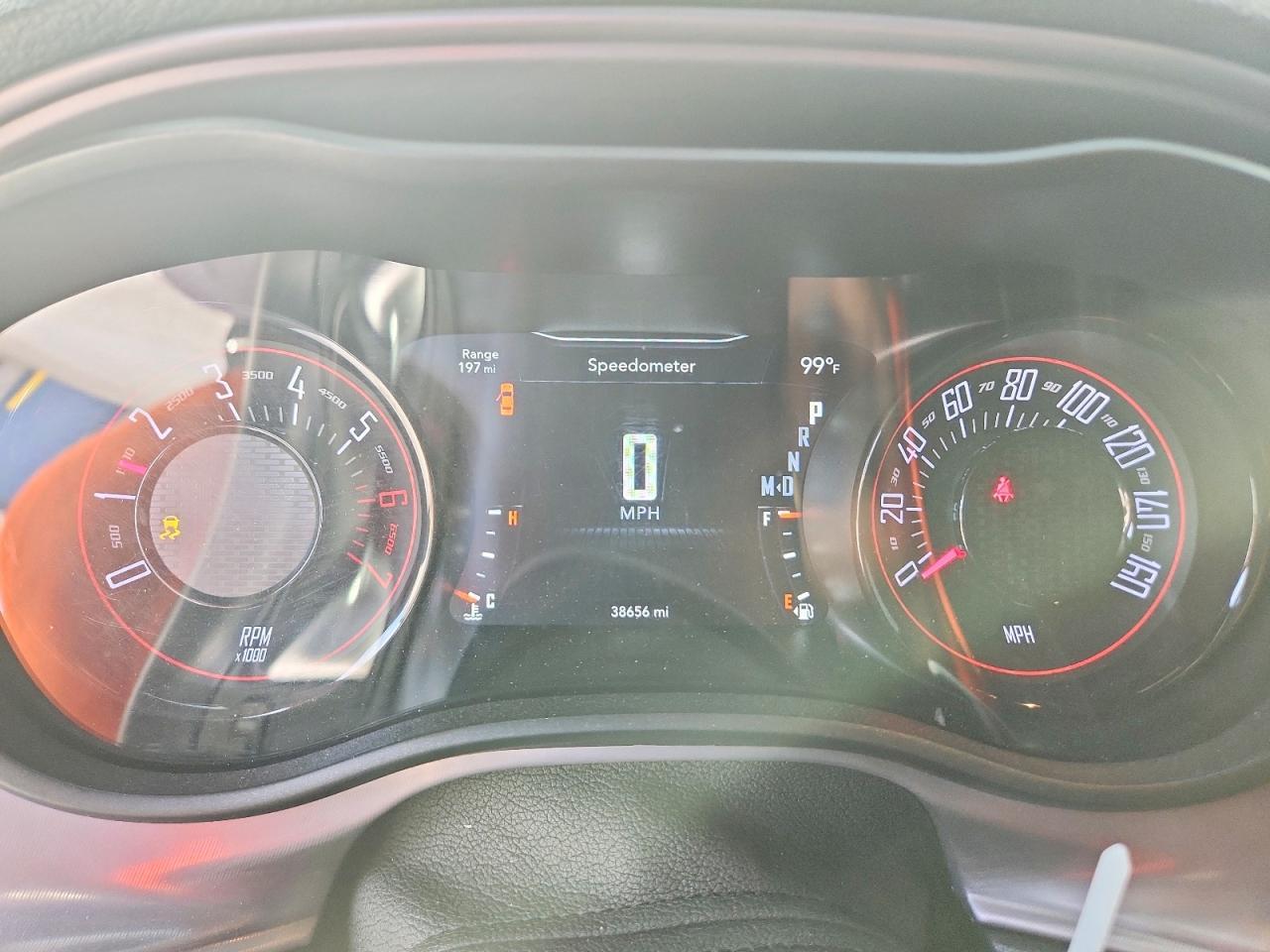 2023 Dodge Challenger R/T - zdjęcie 9