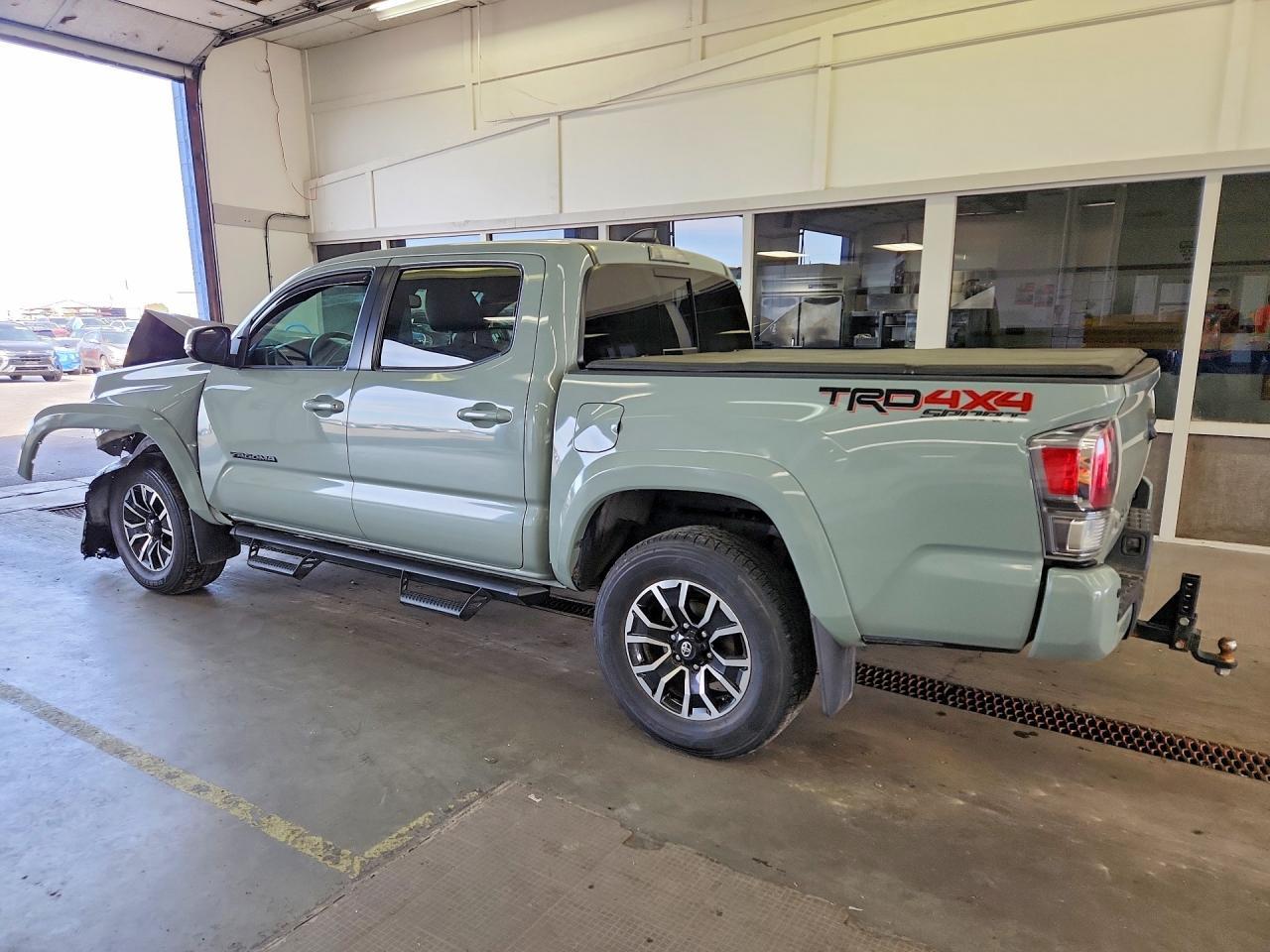 2022 Toyota Tacoma Trd Sport - zdjęcie 2