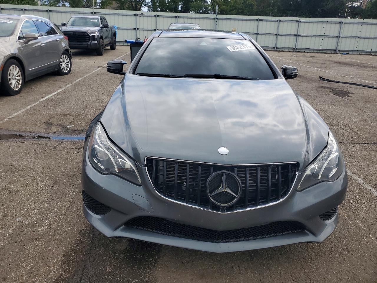 2017 Mercedes-Benz E 400 4Matic - zdjęcie 5