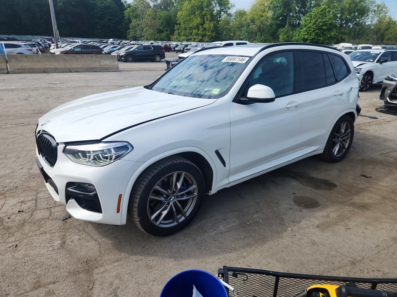 2021 BMW X3 xDrivem40I - zdjęcie główne