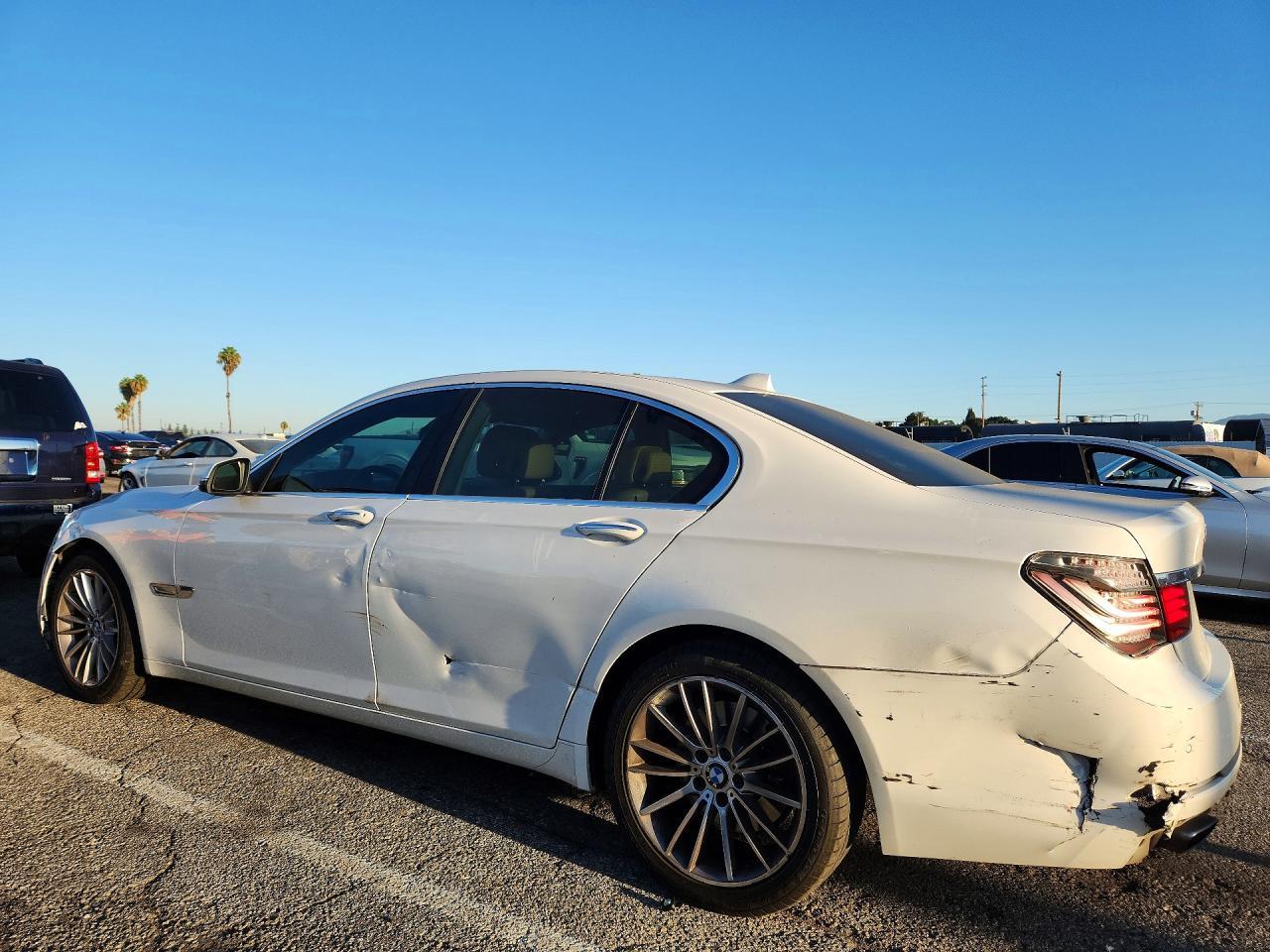 2015 BMW 740 - zdjęcie 2