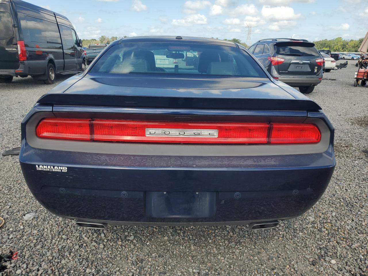 2013 Dodge Challenger Sxt - zdjęcie 6