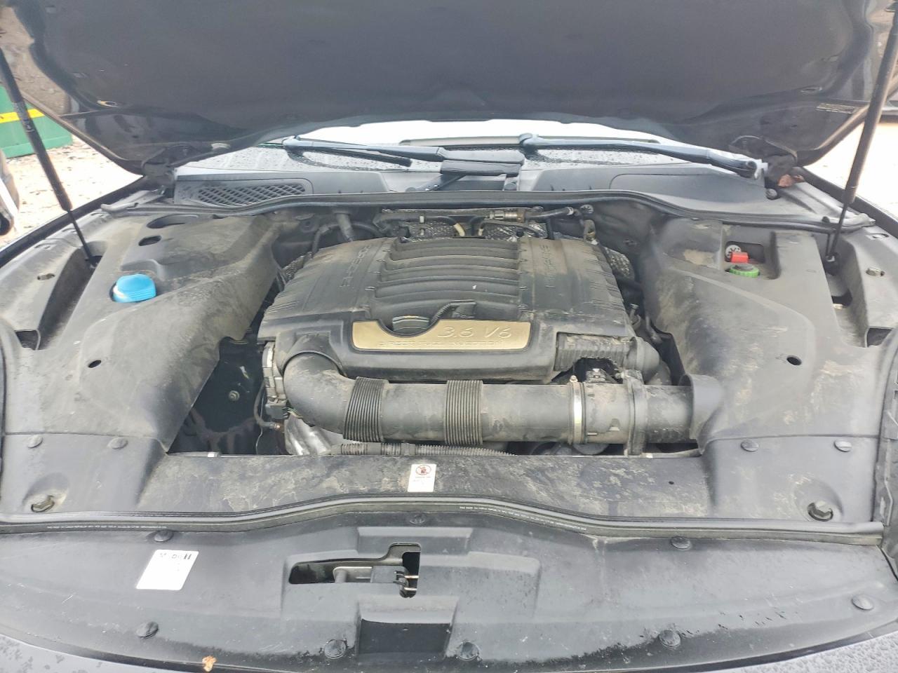 2017 Porsche Cayenne - zdjęcie 12