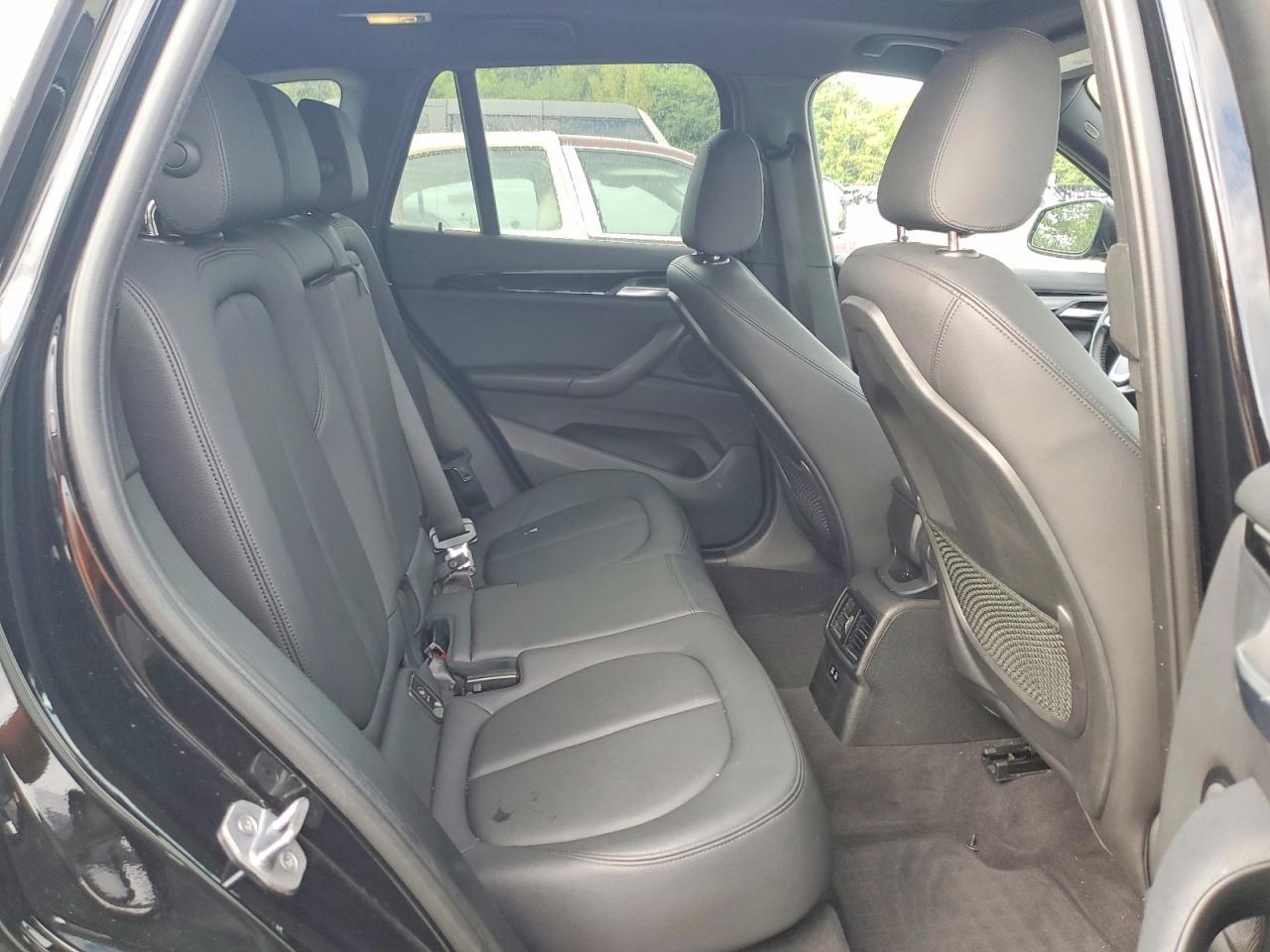 2019 BMW X1 xDrive28I - zdjęcie 11