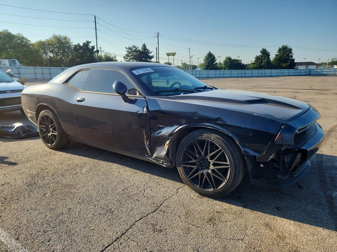 2017 Dodge Challenger R/T - zdjęcie 4
