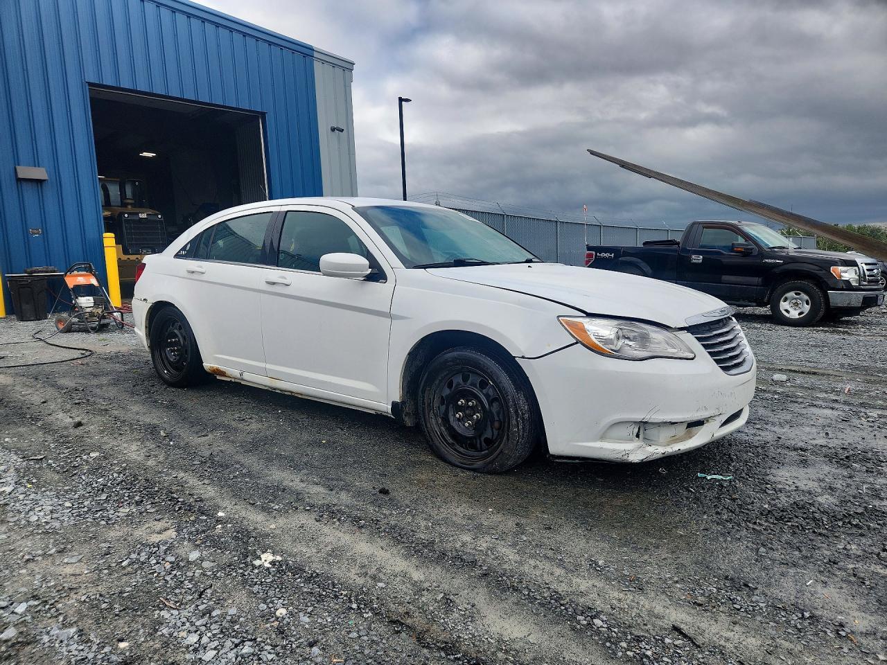 2014 Chrysler 200 Lx - zdjęcie 4