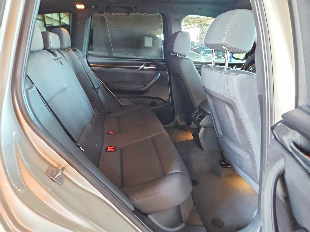 2017 BMW X3 xDrive28I - zdjęcie 11