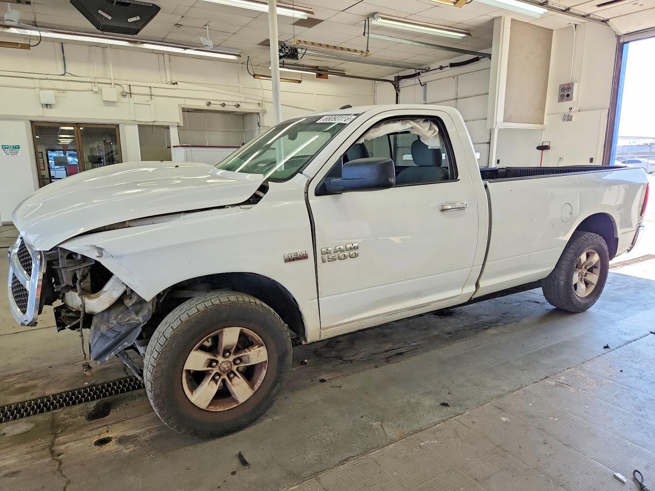 2016 Ram 1500 Slt - zdjęcie główne