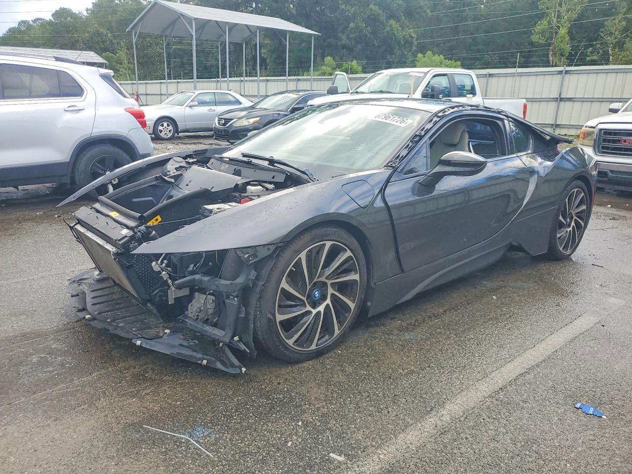 2015 BMW I8 - zdjęcie główne