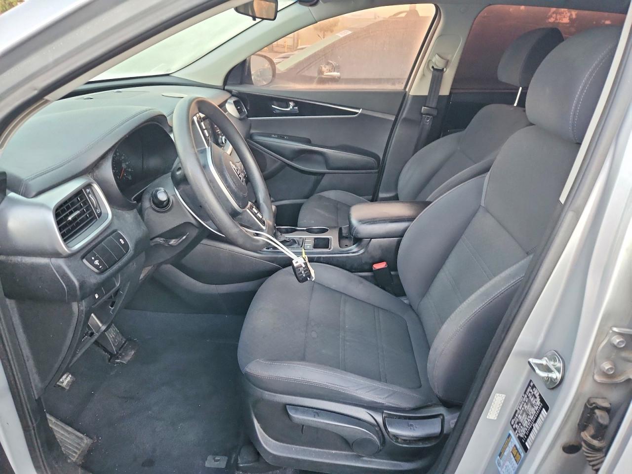 2019 Kia Sorento L - zdjęcie 7