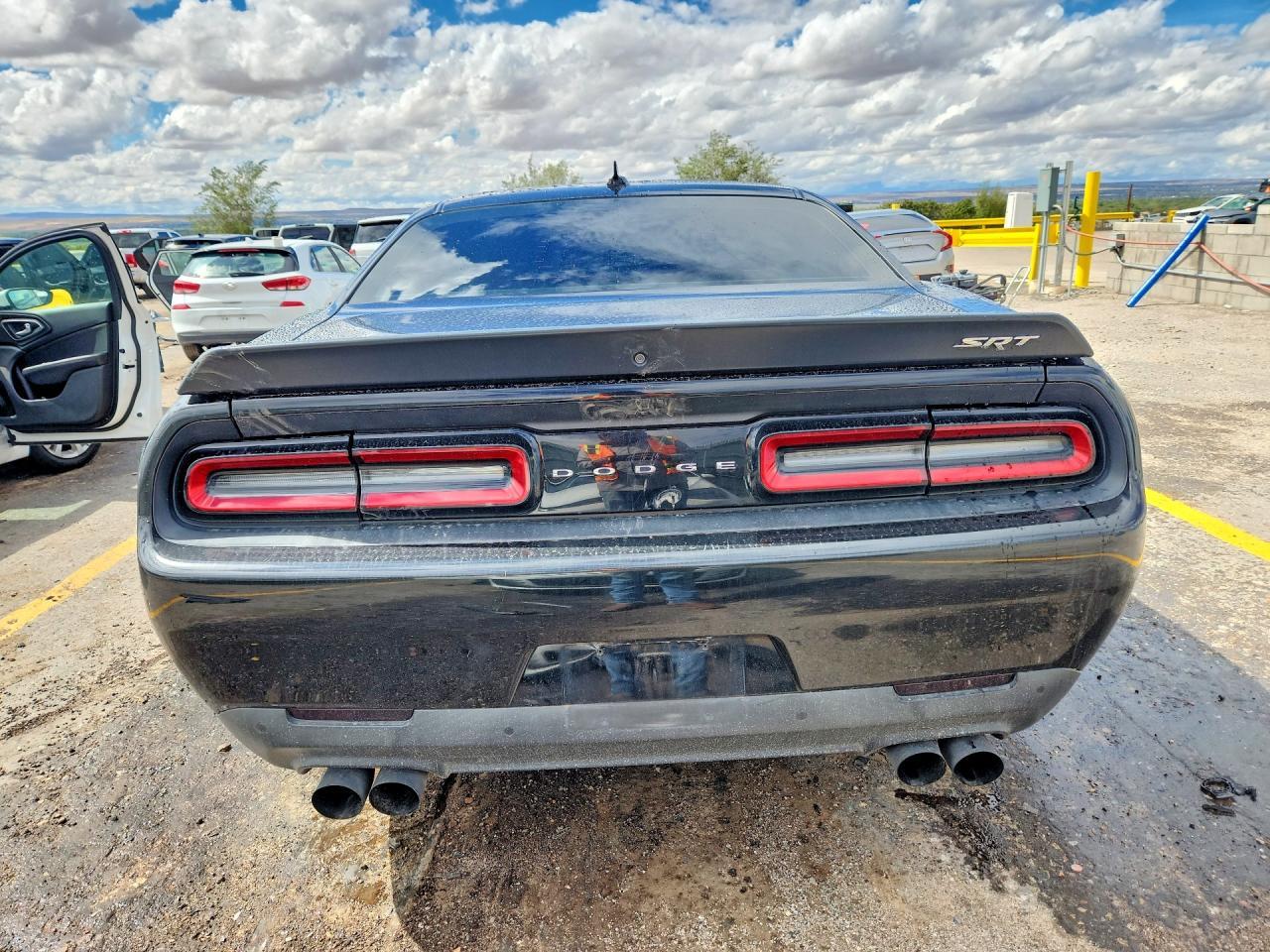 2016 Dodge Challenger Srt Hellcat - zdjęcie 6