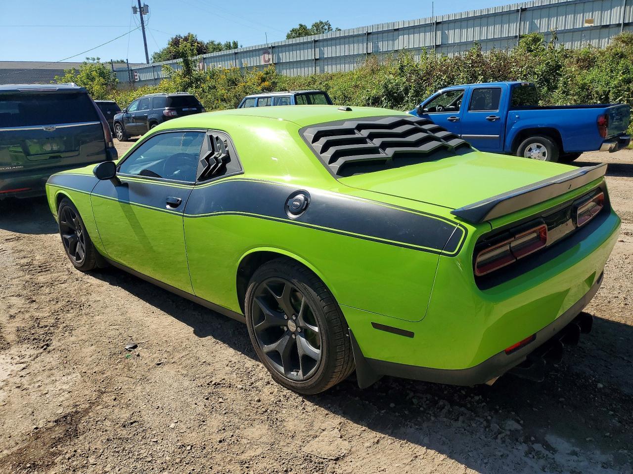 2015 Dodge Challenger Sxt Plus - zdjęcie 2