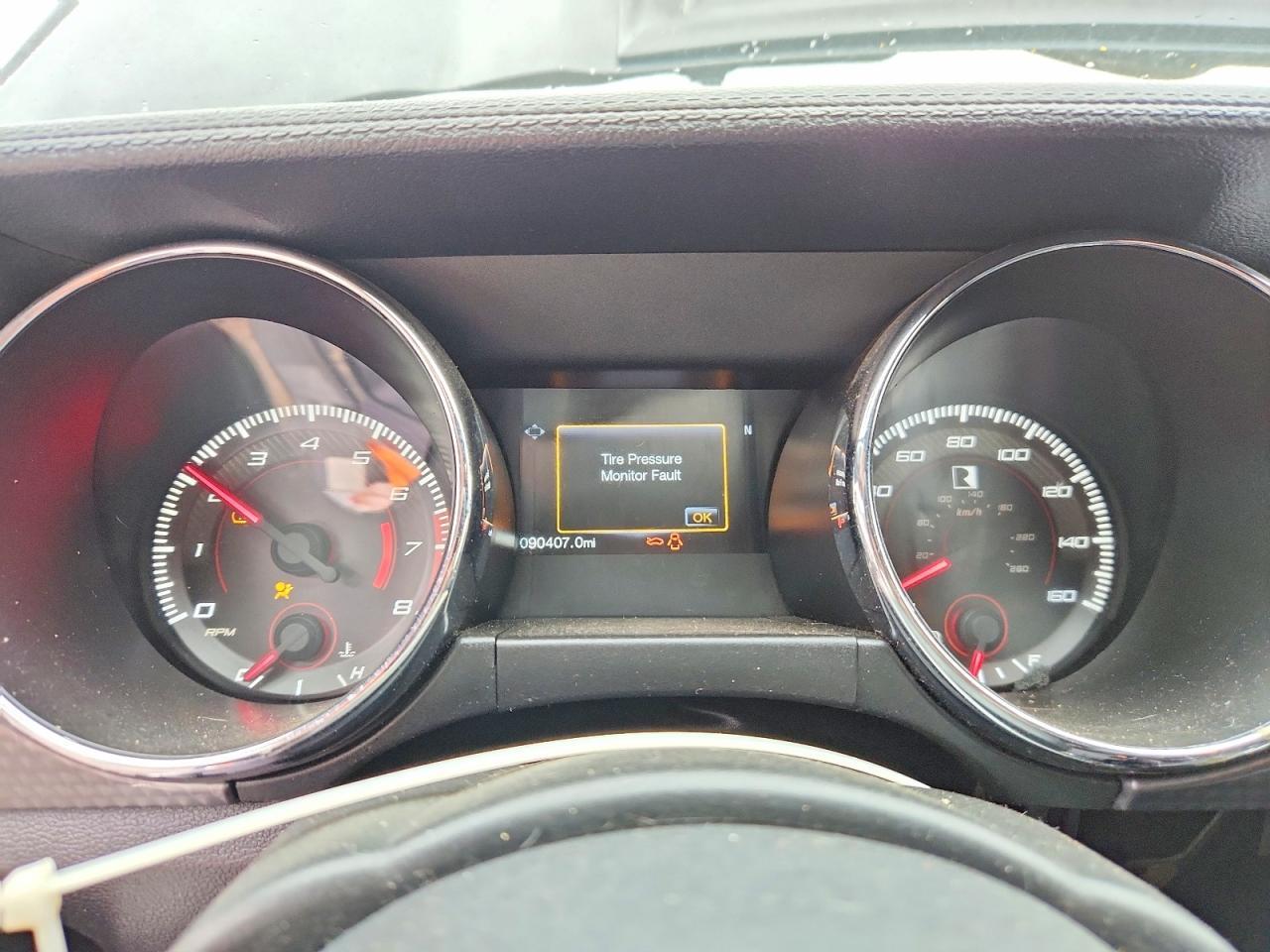 2016 Ford Mustang - zdjęcie 9