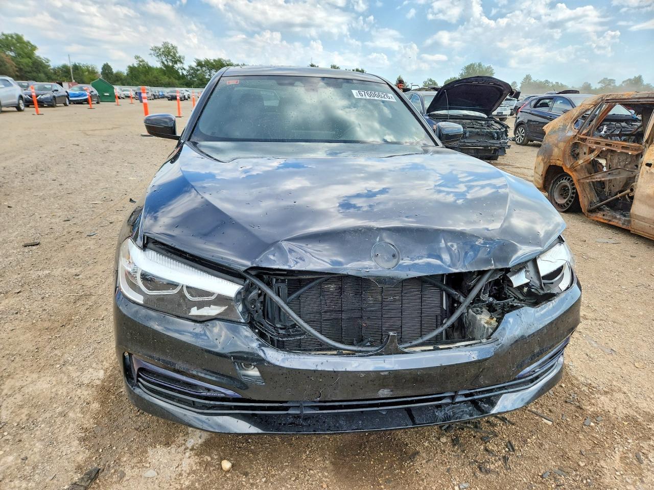 2019 BMW 530 I - zdjęcie 5