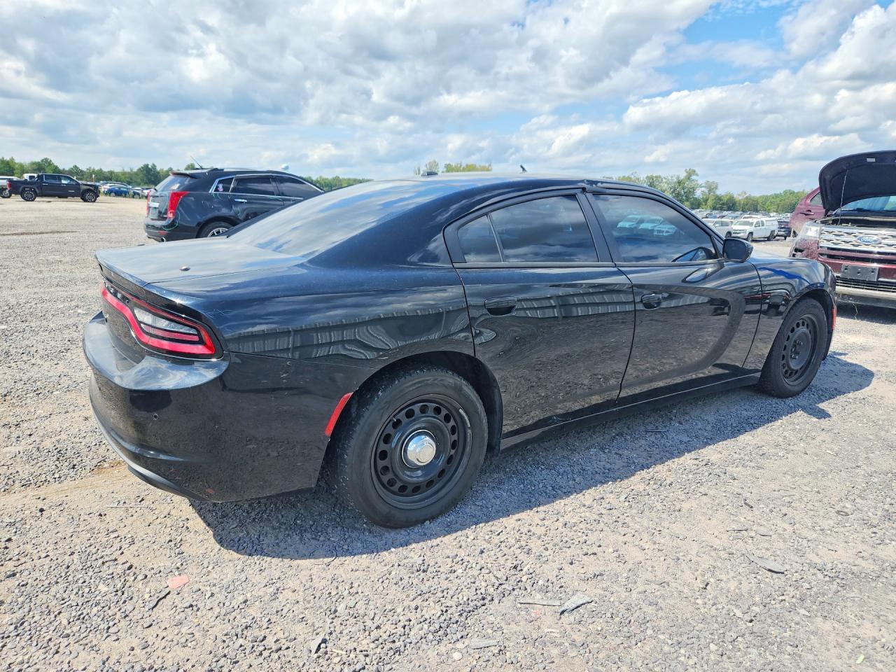 2019 Dodge Charger Police - zdjęcie 3
