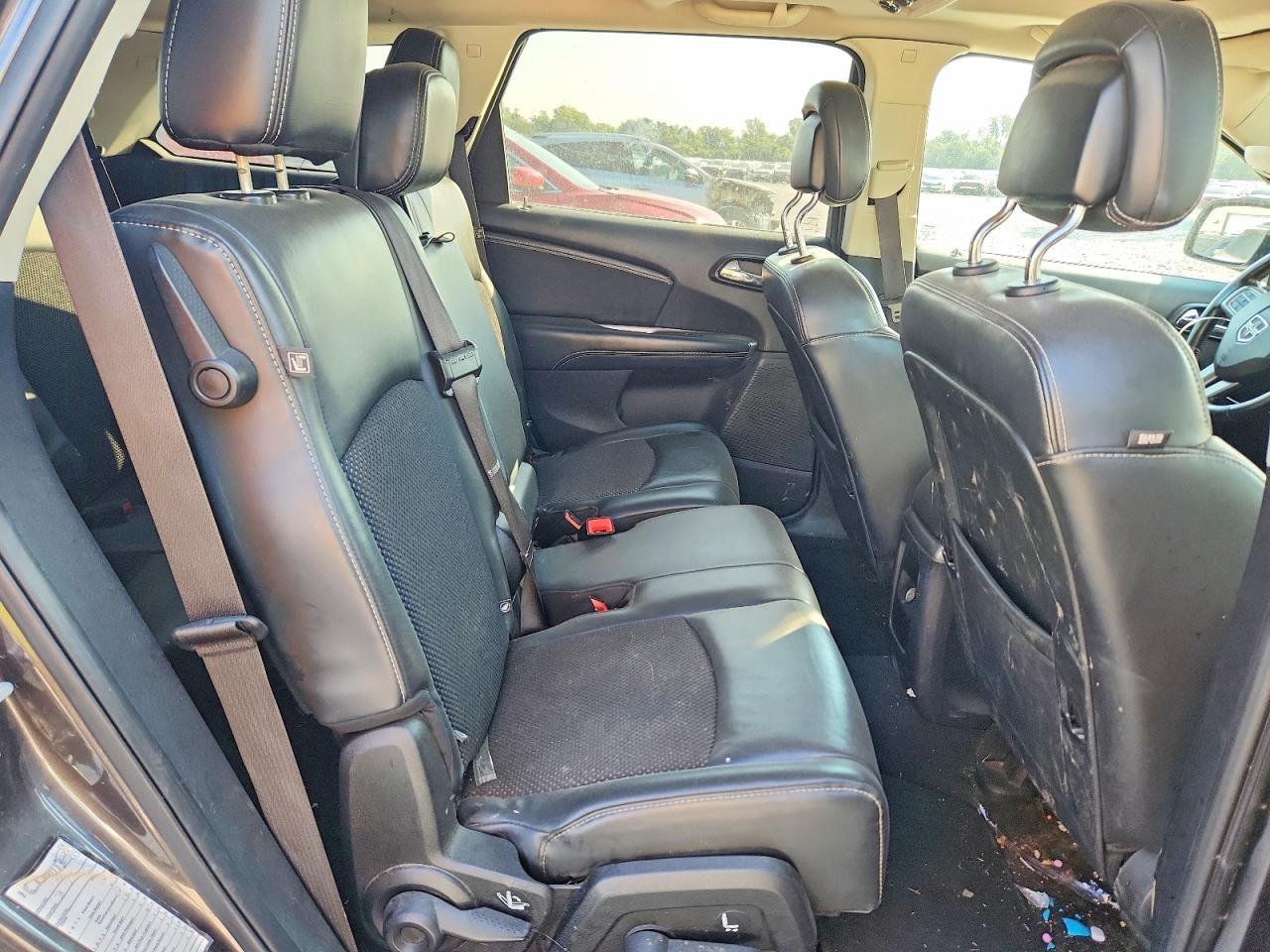 2020 Dodge Journey Crossroad - zdjęcie 11