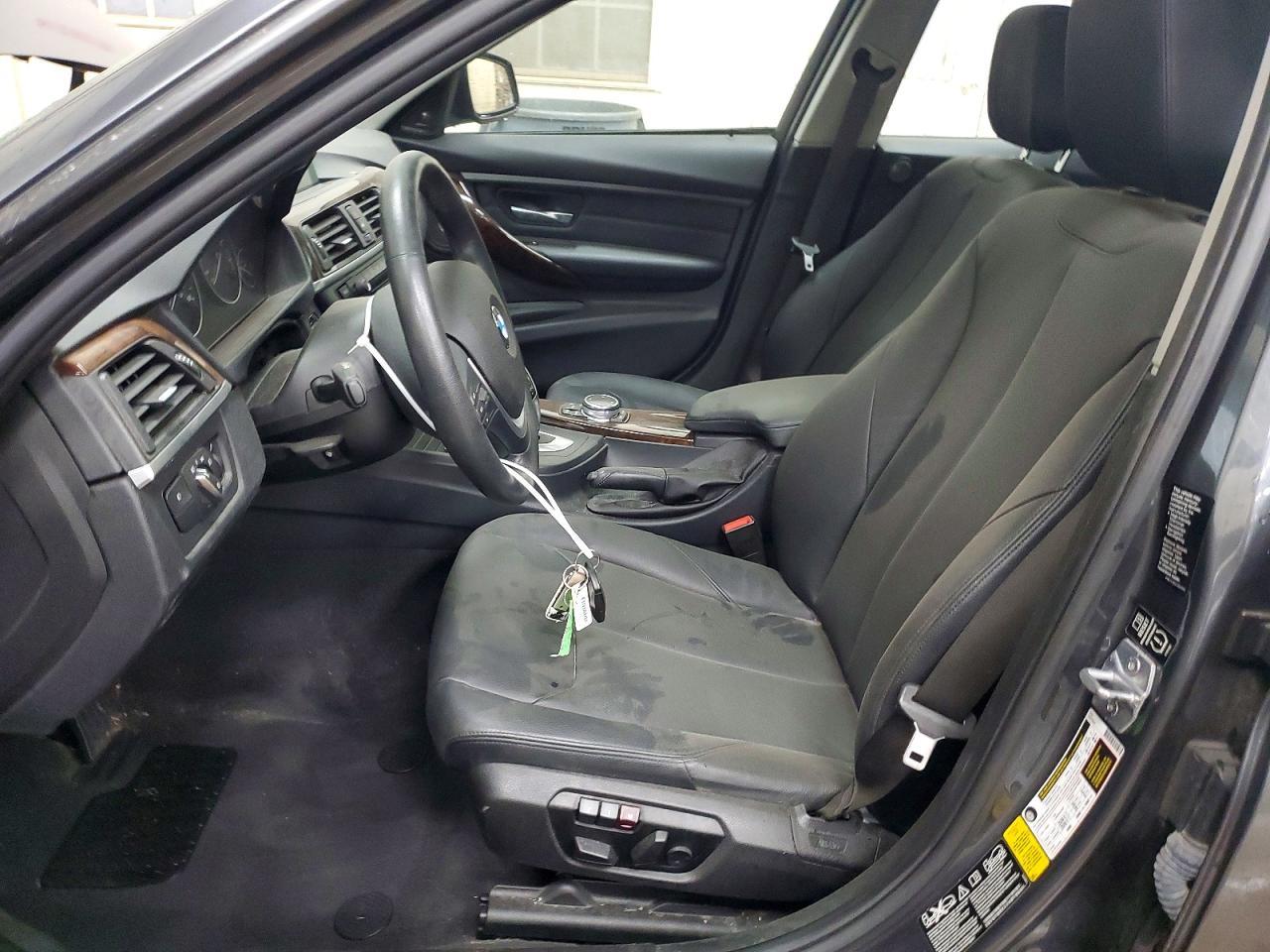 2014 BMW Seria 3 328i - zdjęcie 7