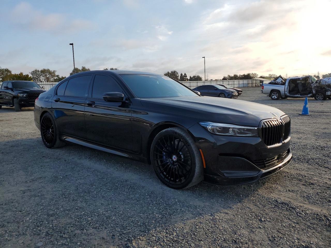 2022 BMW Alpina B7 - zdjęcie 4