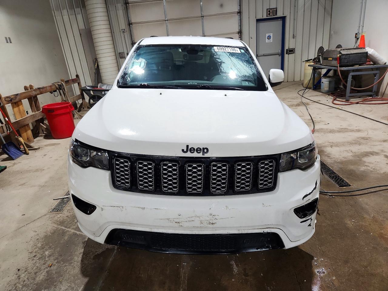 2022 Jeep Grand Cherokee Laredo E - zdjęcie 5