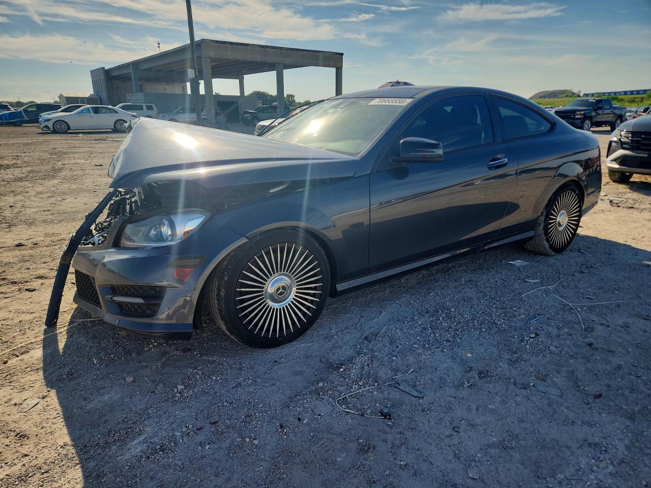 2014 Mercedes-Benz C 250 - zdjęcie główne