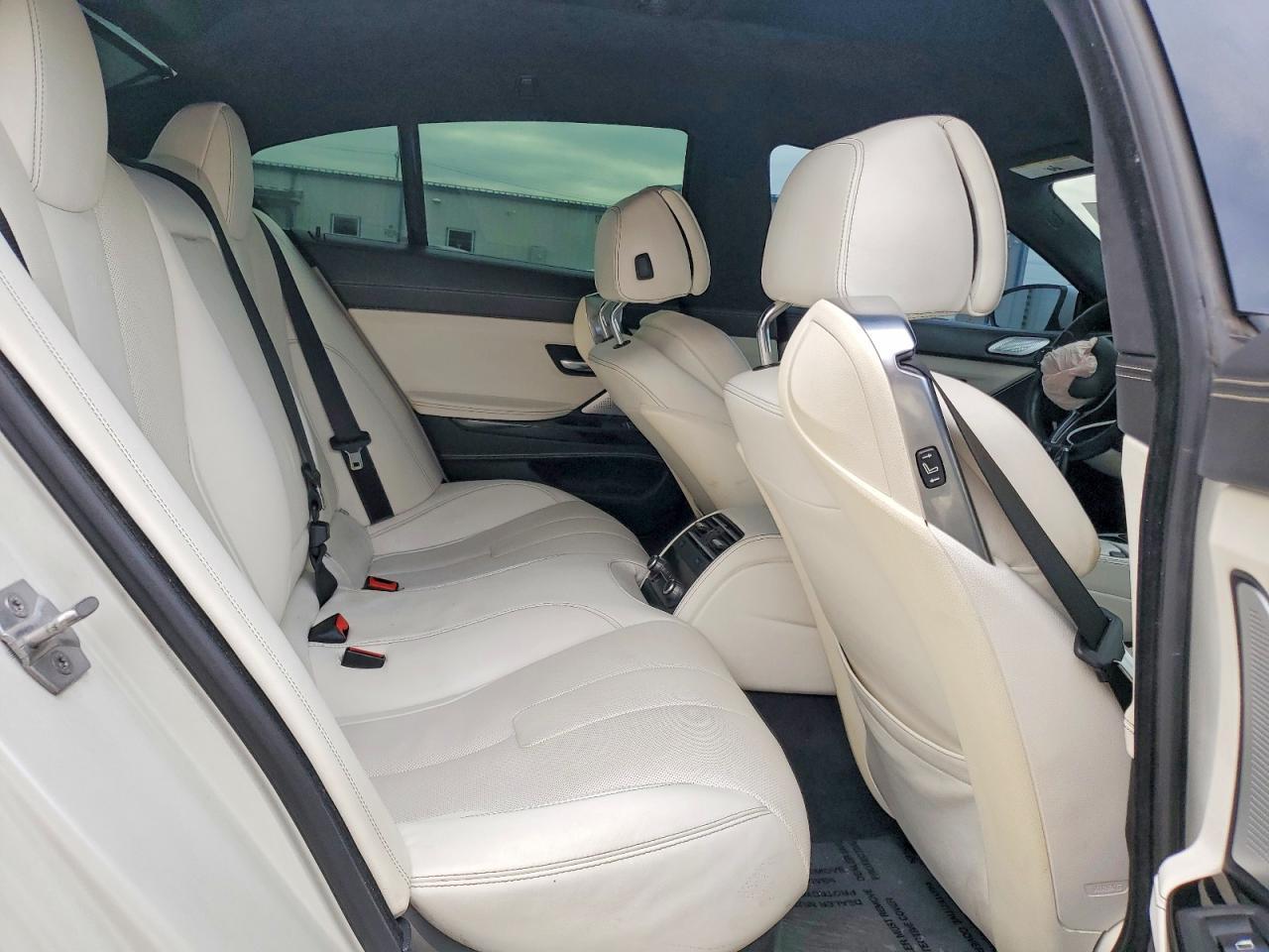 2016 BMW M6 Gran Coupe - zdjęcie 10