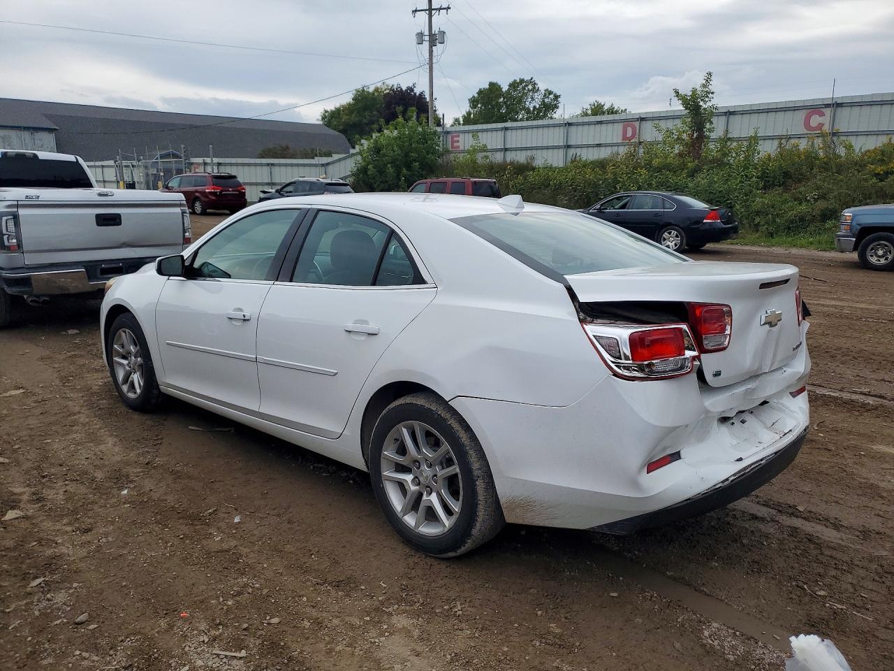 2014 Chevrolet Malibu 1Lt - zdjęcie 2