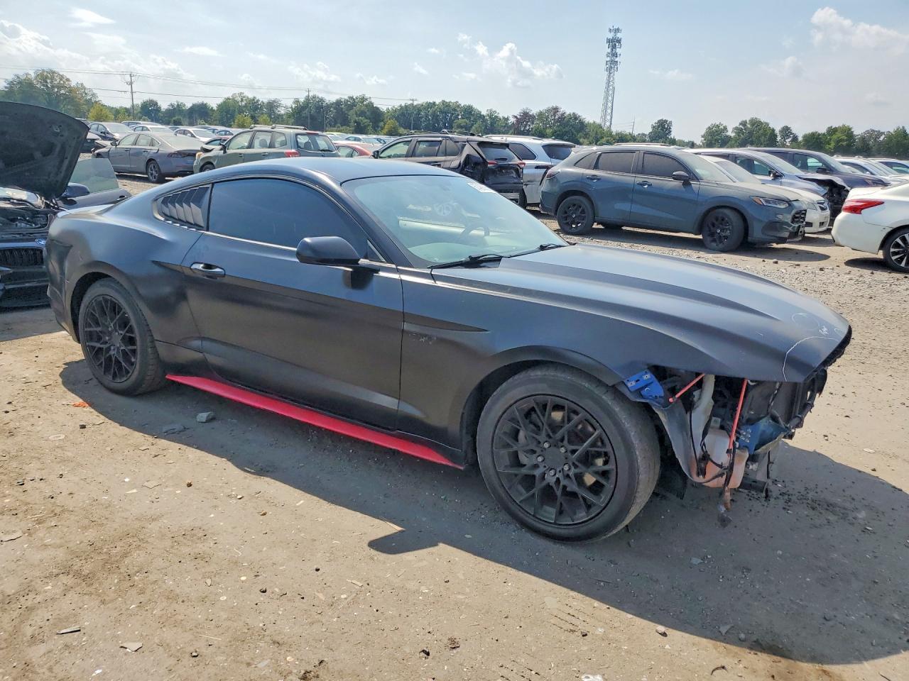 2017 Ford Mustang - zdjęcie 4
