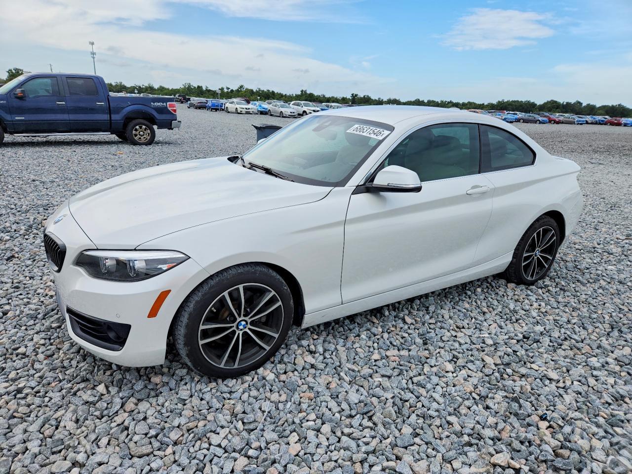 2020 BMW 230I xDrive - zdjęcie główne