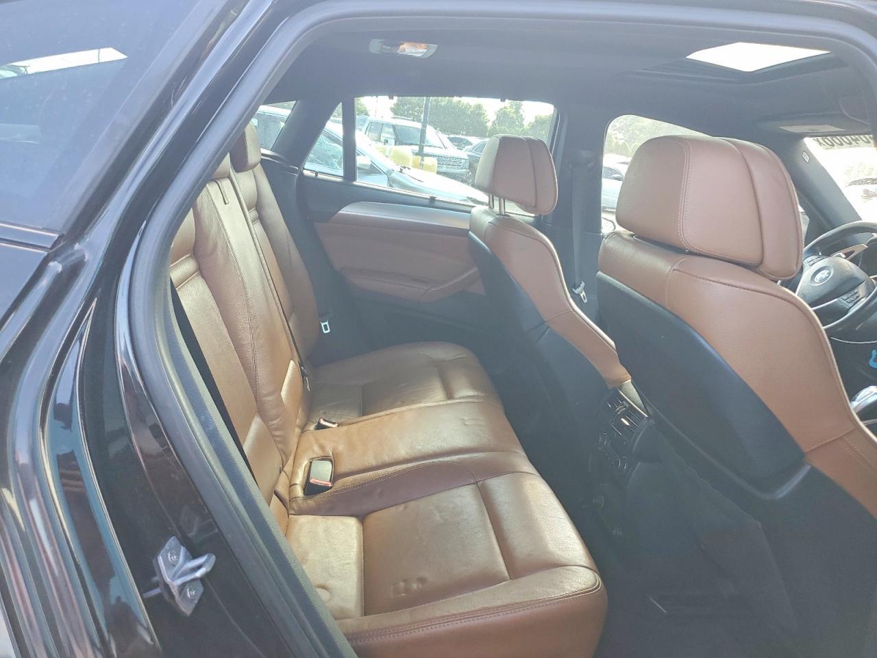 2014 BMW X6 xDrive35I - zdjęcie 11