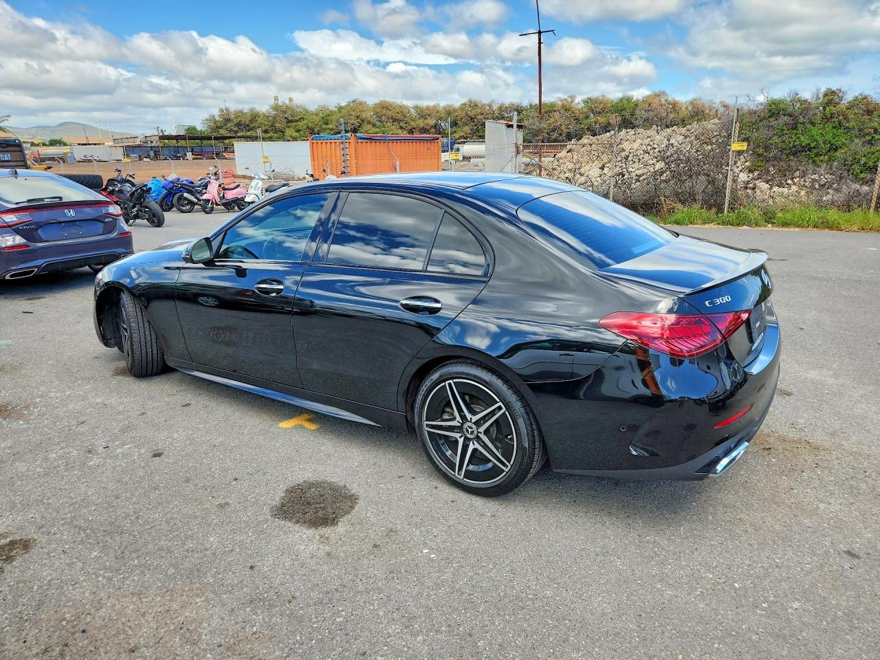 2022 Mercedes-Benz C 300 - zdjęcie 2