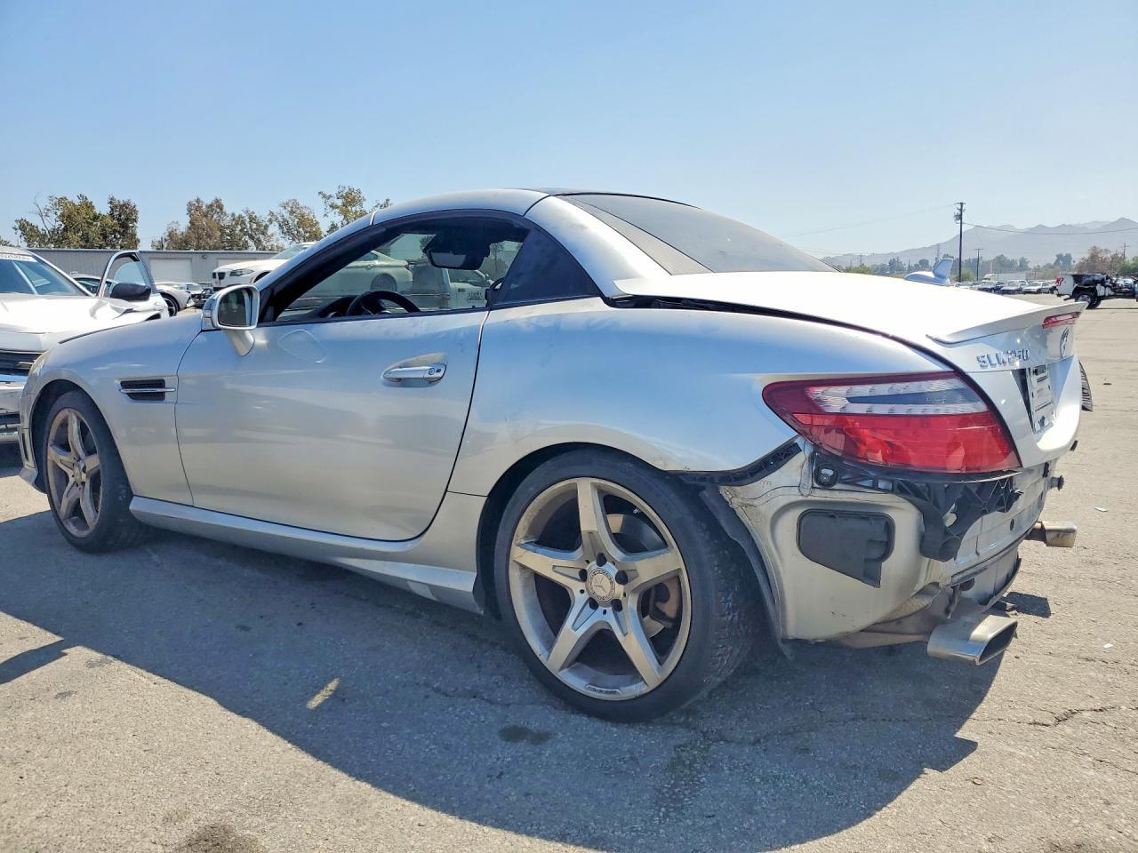 2014 Mercedes-Benz Slk 250 - zdjęcie 2