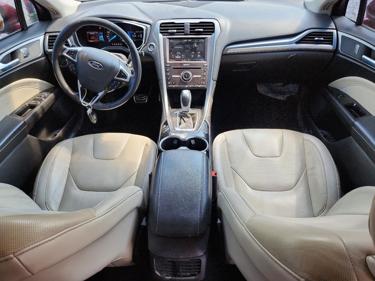 2016 Ford Fusion Titanium - zdjęcie 8