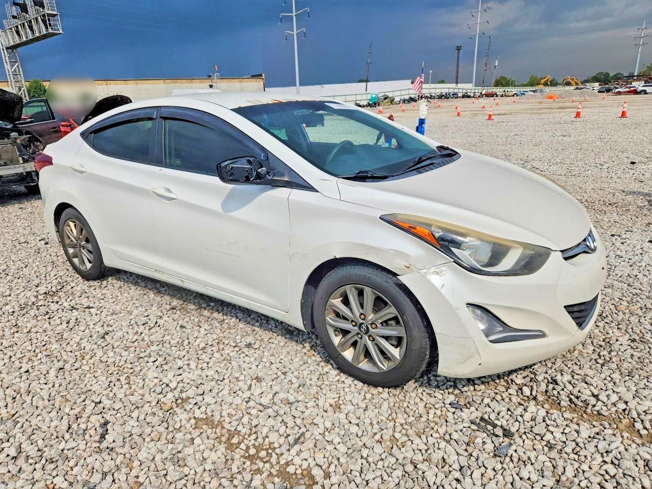 2014 Hyundai Elantra Se - zdjęcie 4
