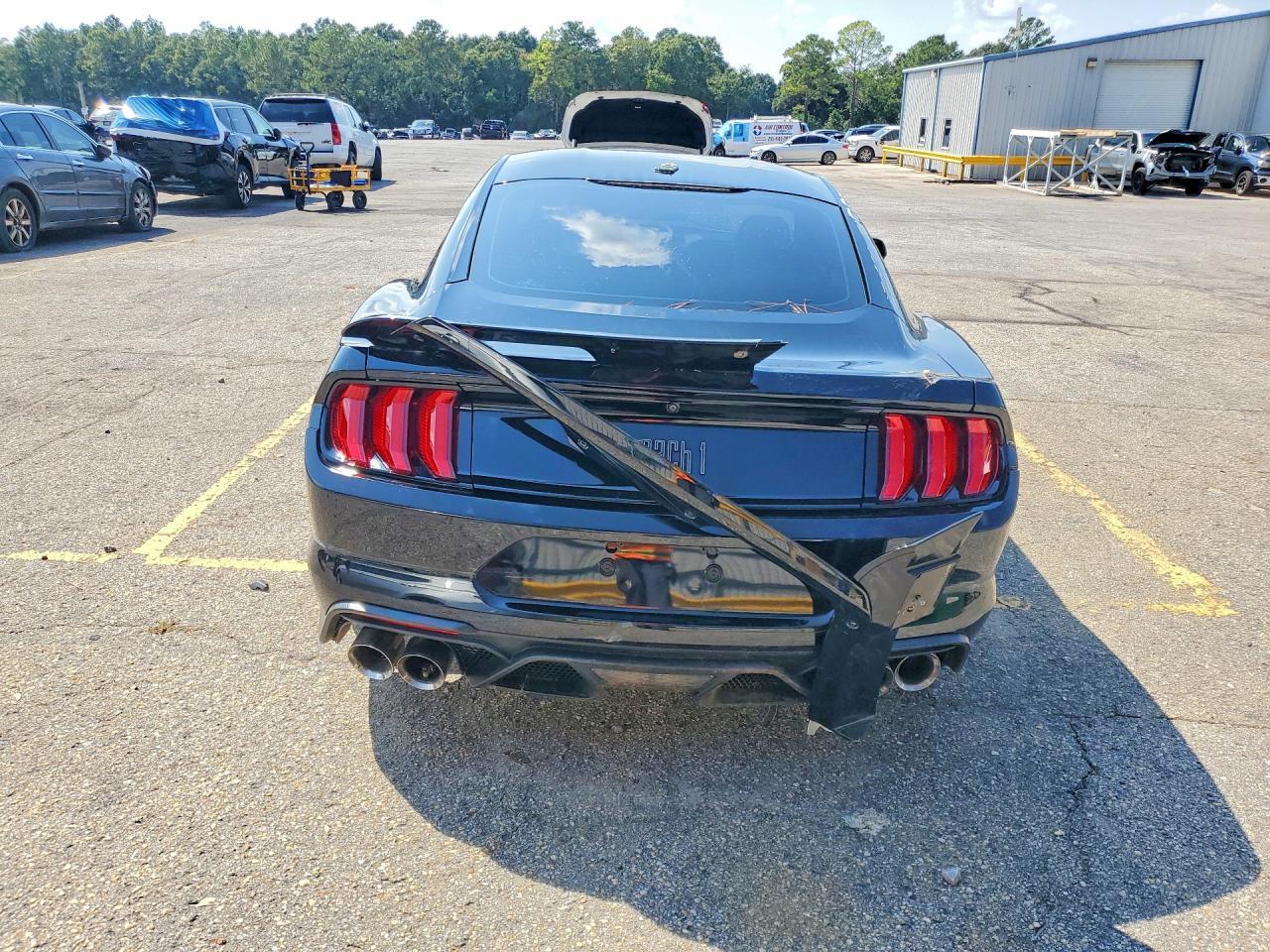 2021 Ford Mustang Mach I - zdjęcie 6