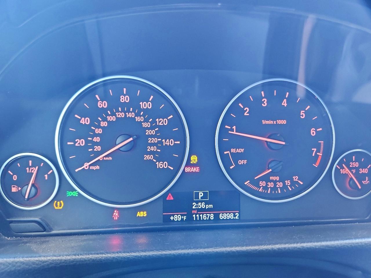 2015 BMW 320 I - zdjęcie 9
