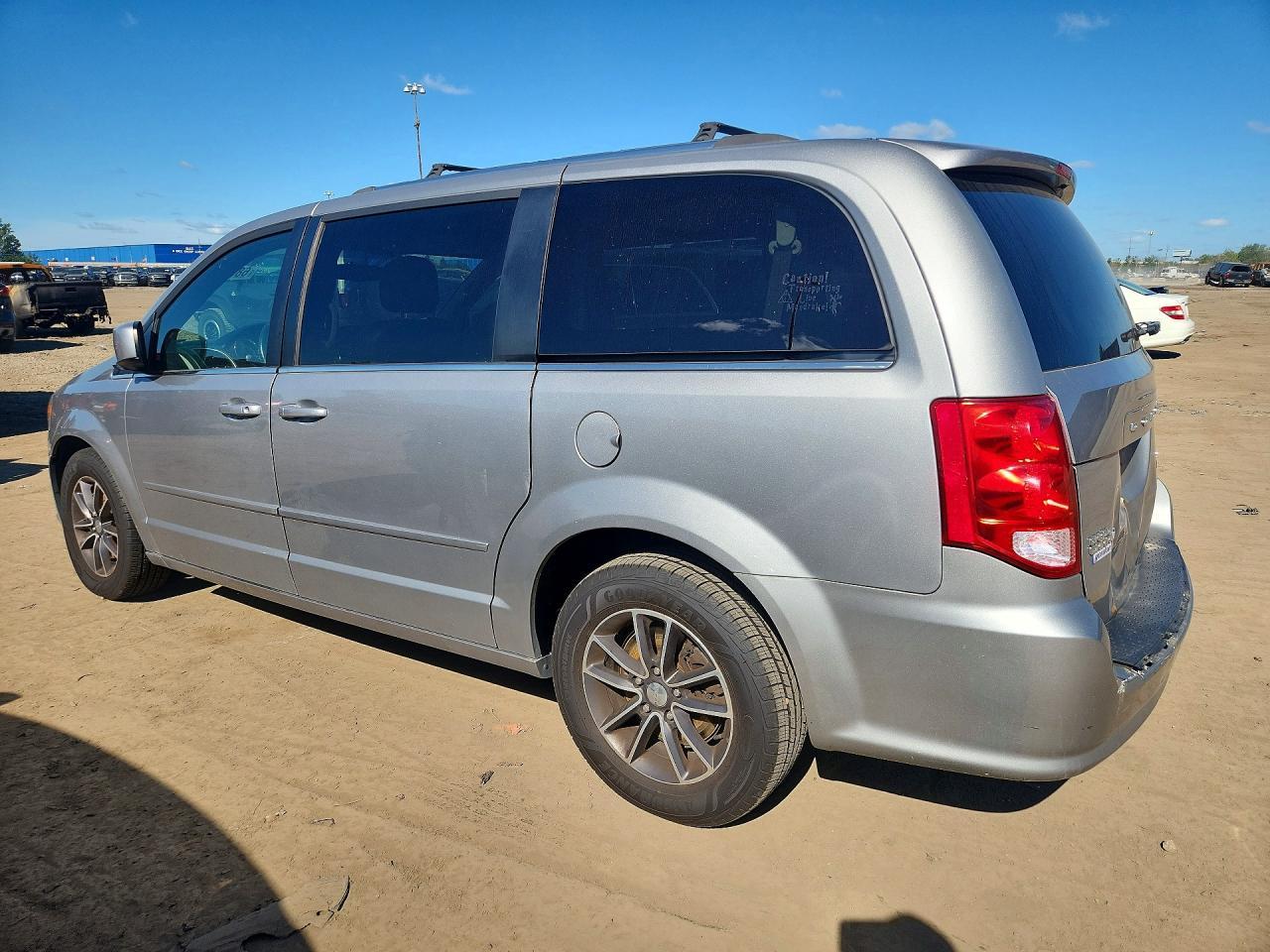 2017 Dodge Grand Caravan Sxt - zdjęcie 2