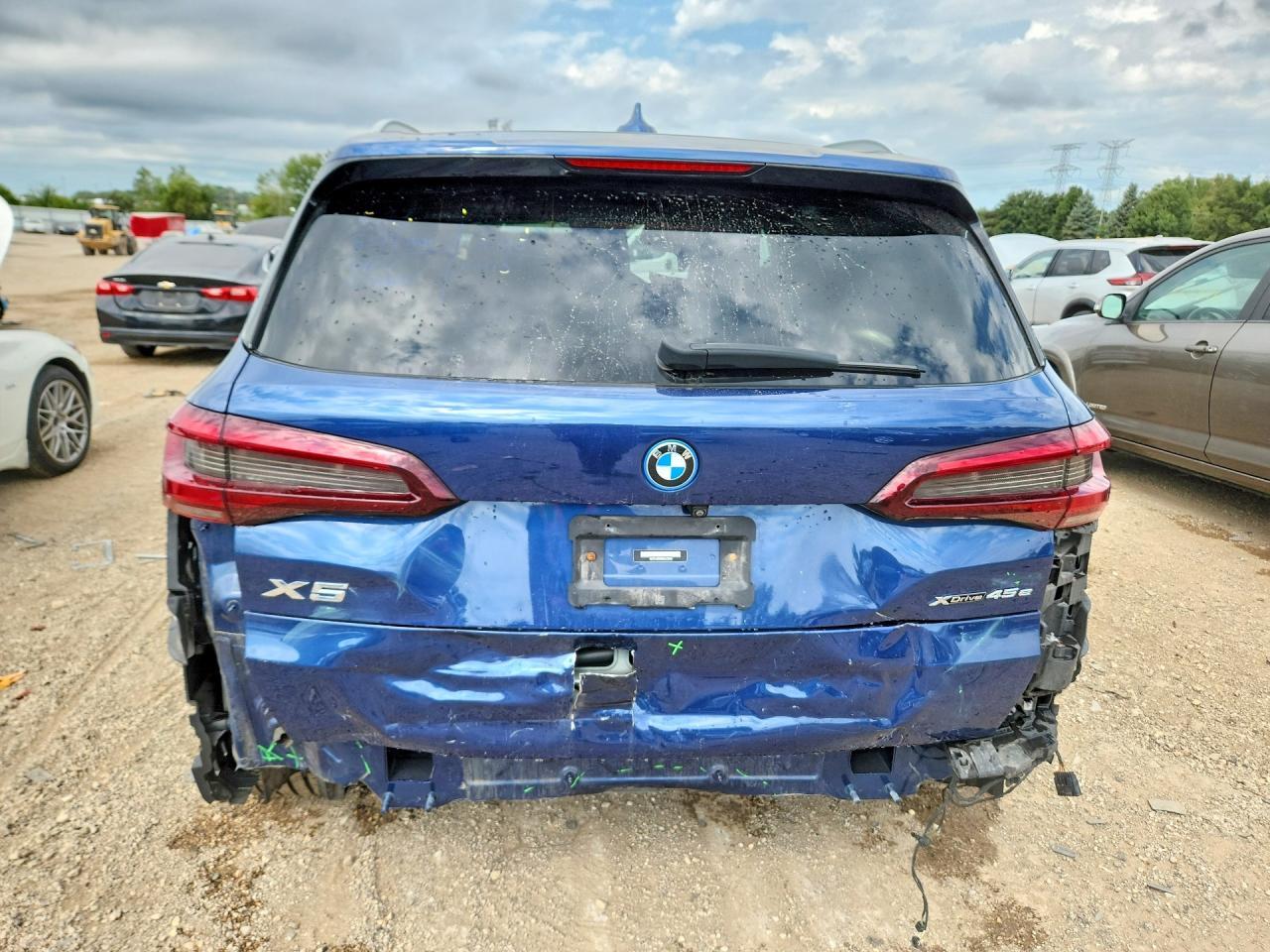 2022 BMW X5 xDrive45E - zdjęcie 6