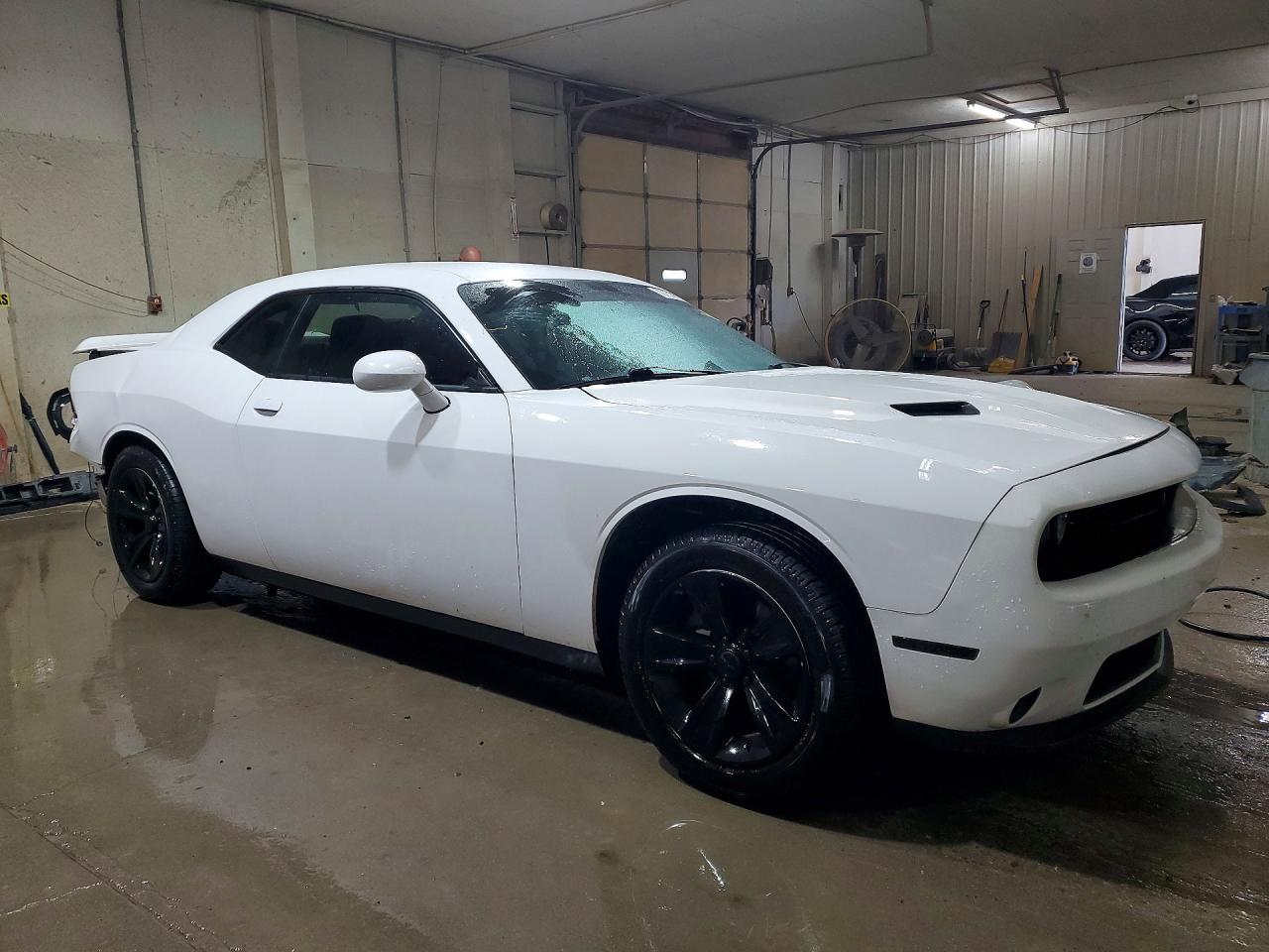 2019 Dodge Challenger Sxt - zdjęcie 4