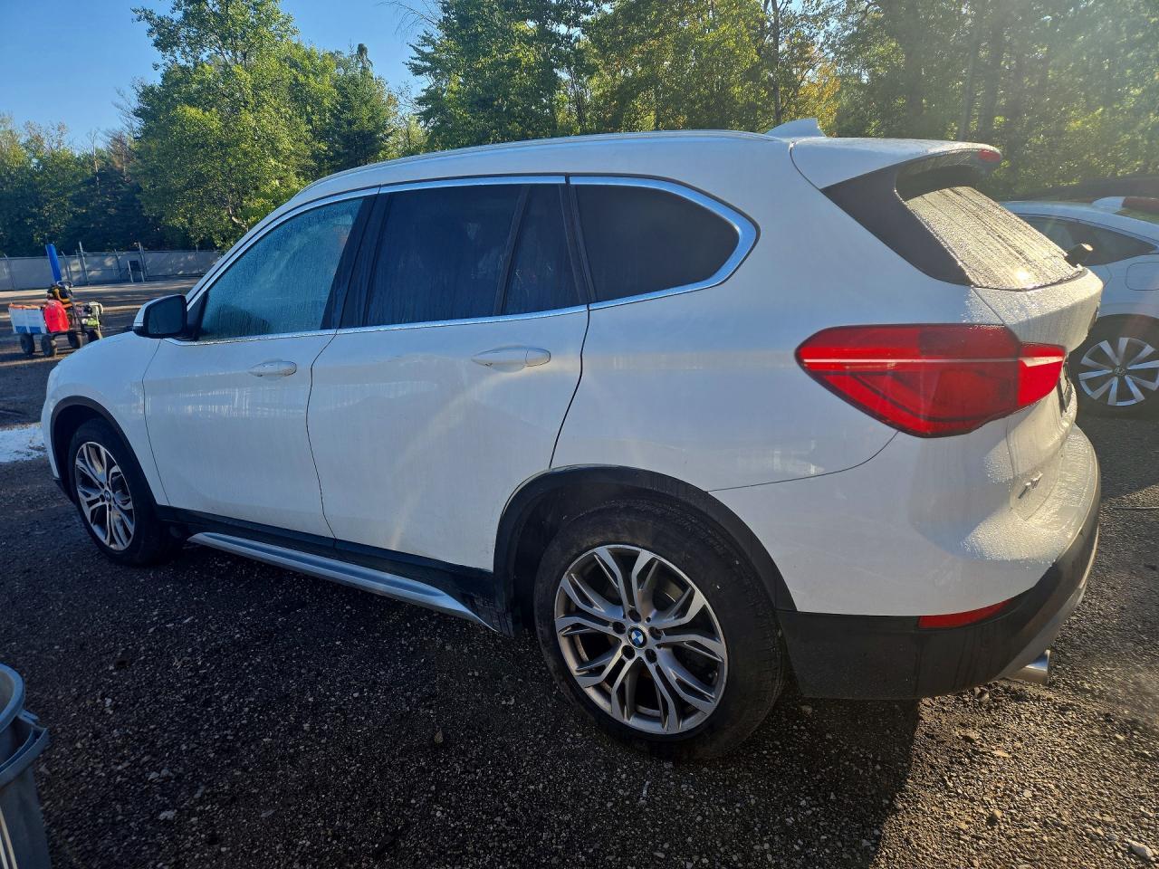2019 BMW X1 xDrive28I - zdjęcie 2