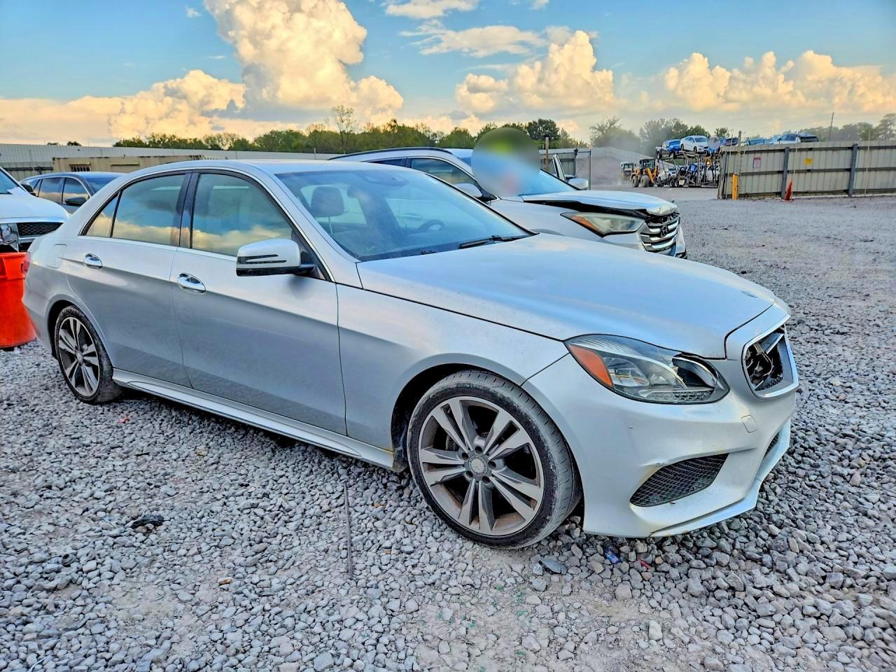 2016 Mercedes-Benz E 350 - zdjęcie 4