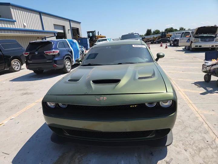 2021 Dodge Challenger Gt - zdjęcie 13