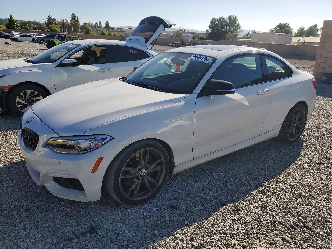 2015 BMW M235I - zdjęcie główne
