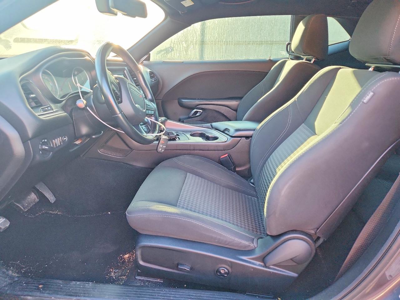 2019 Dodge Challenger Sxt - zdjęcie 7