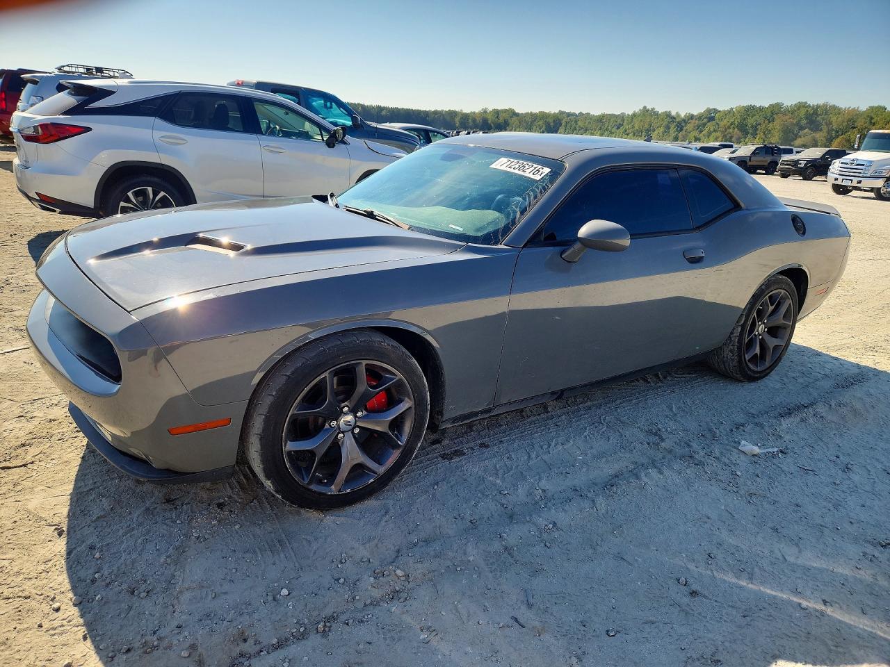 2019 Dodge Challenger Sxt - zdjęcie główne
