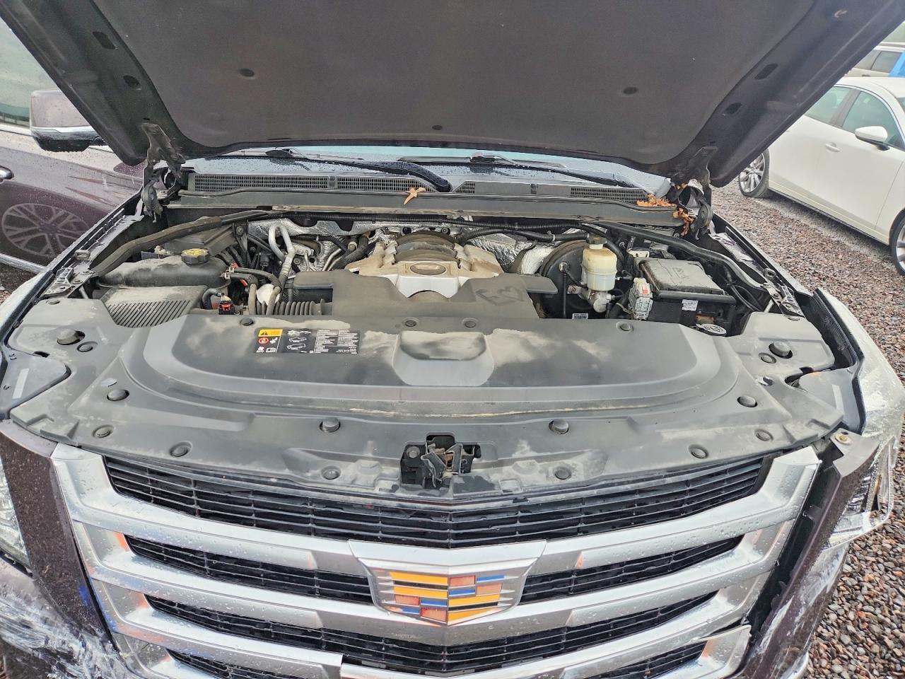 2015 Cadillac Escalade Luxury - zdjęcie 11