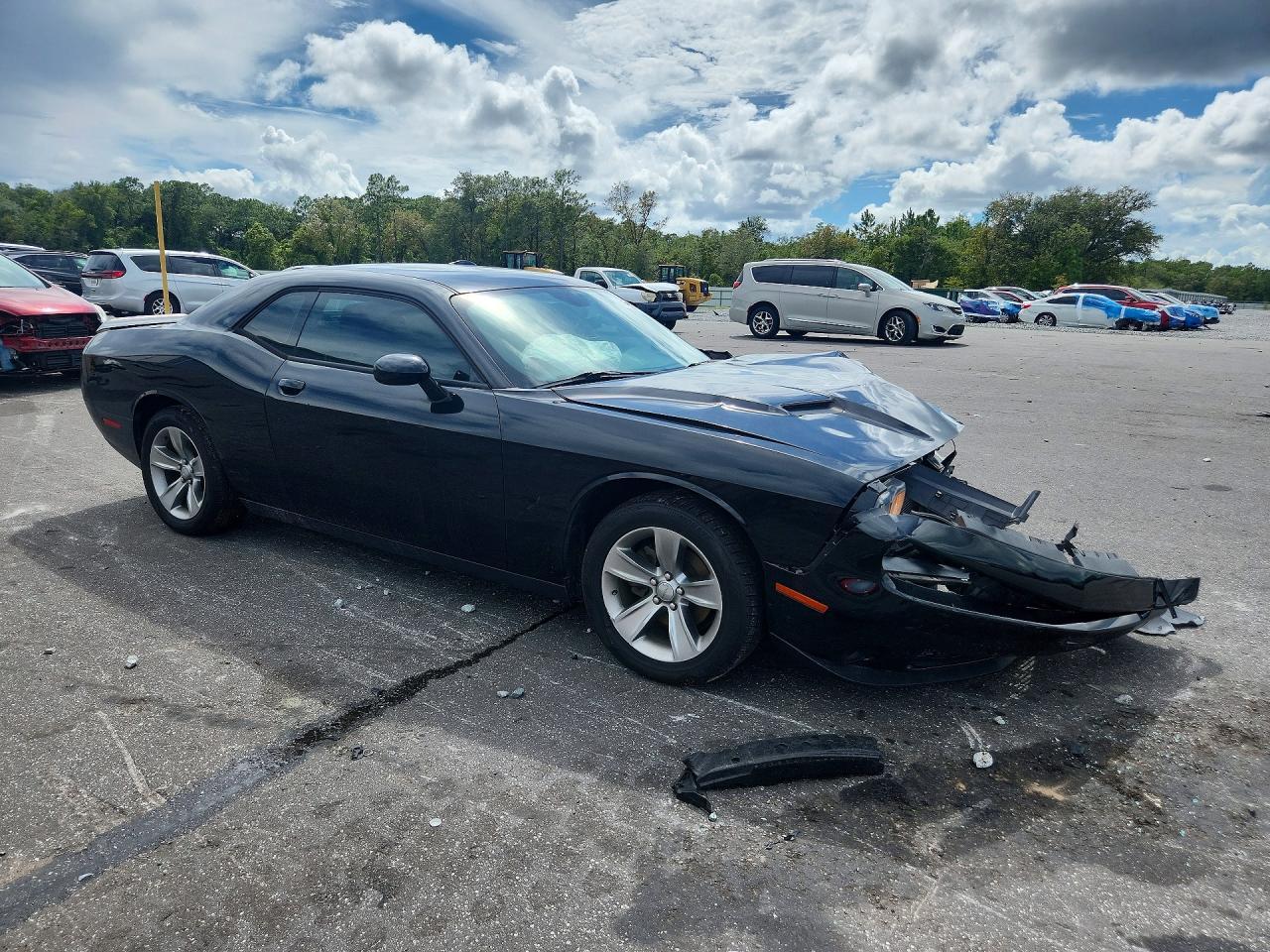 2020 Dodge Challenger Sxt - zdjęcie 4